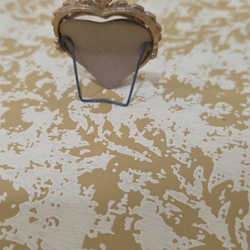 Miniature Dollhouse Gold Angel Picture Frame Charms 70s - Picture 9 of 9